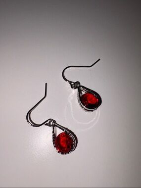 ❤️‍🔥3/10$❤️‍🔥Red Teardrop Crystal Dangle Earrings